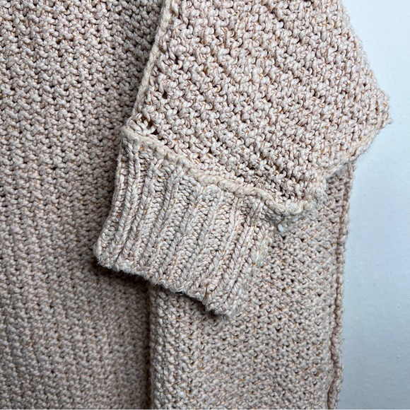 Free People Cozy Cat Pink Oversized V Neck Knit Sweater - Picture 7 of 9